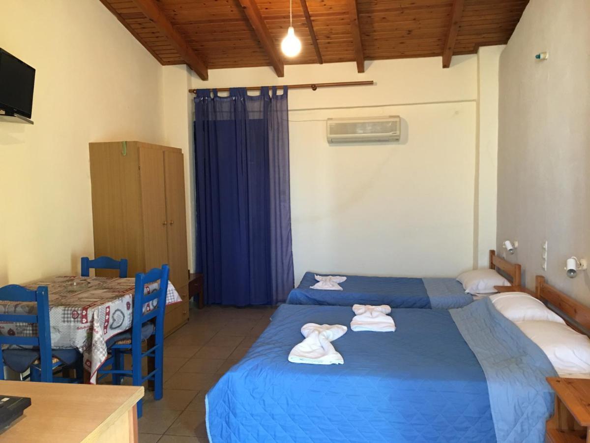 Ilios Kalamaki Bagian luar foto