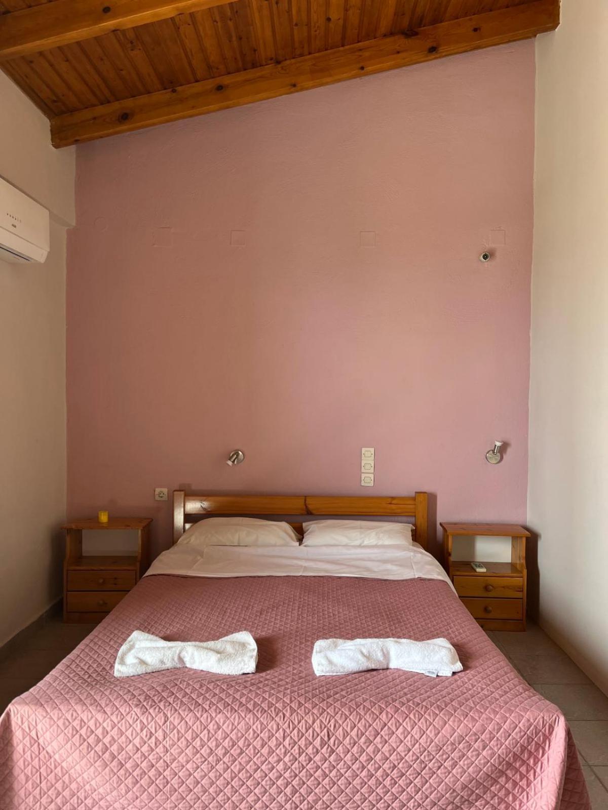 Ilios Kalamaki Bagian luar foto